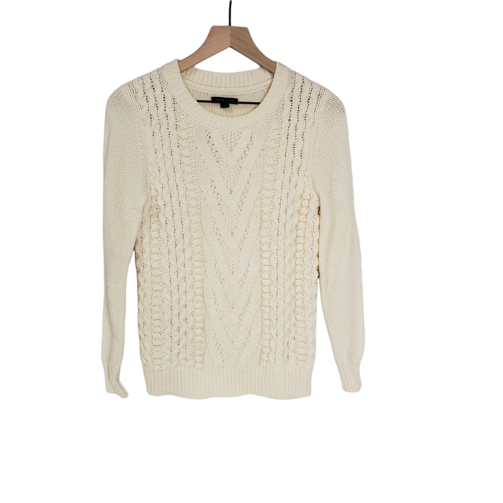 Tommy Hilfiger Cable Sweater Size Medium